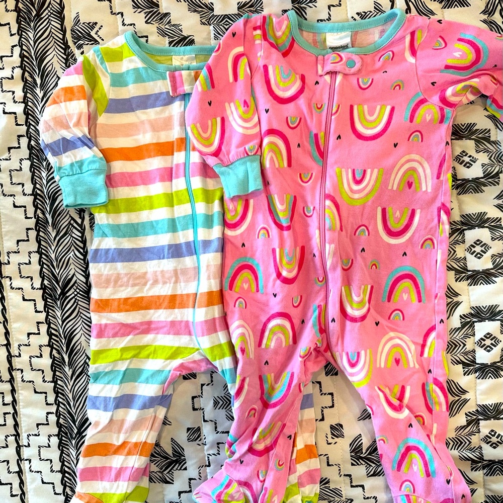Infant pajamas